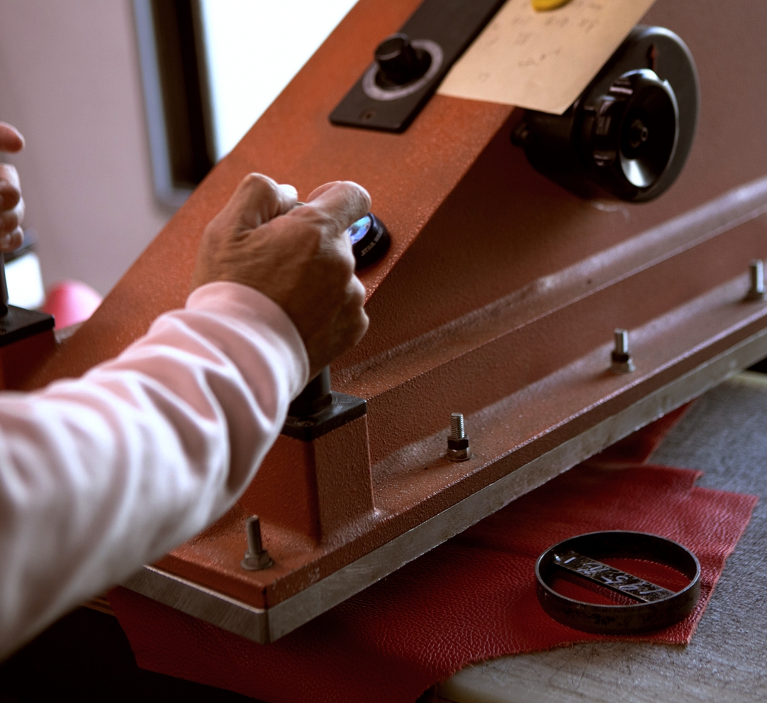 誠実な手仕事が、品質をつくる。